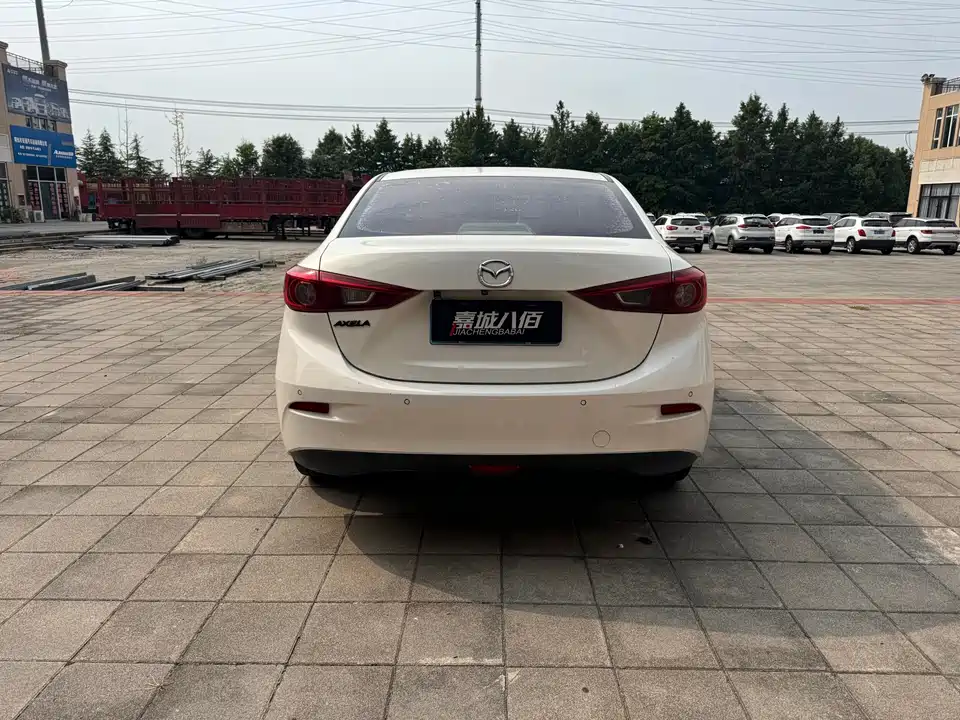 Mazda 3 Angkesaila
