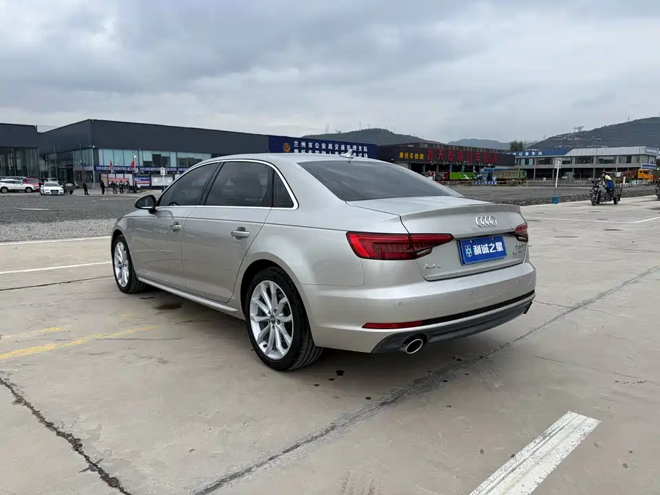 Audi A4L