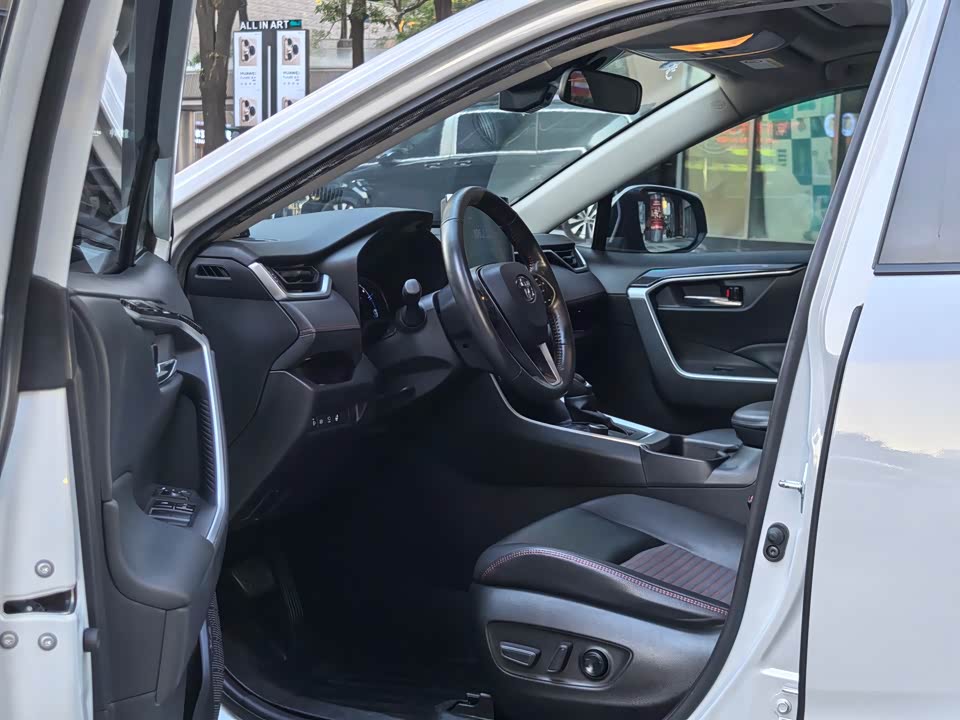 Toyota RAV4 Rongfang Dual Engine E+