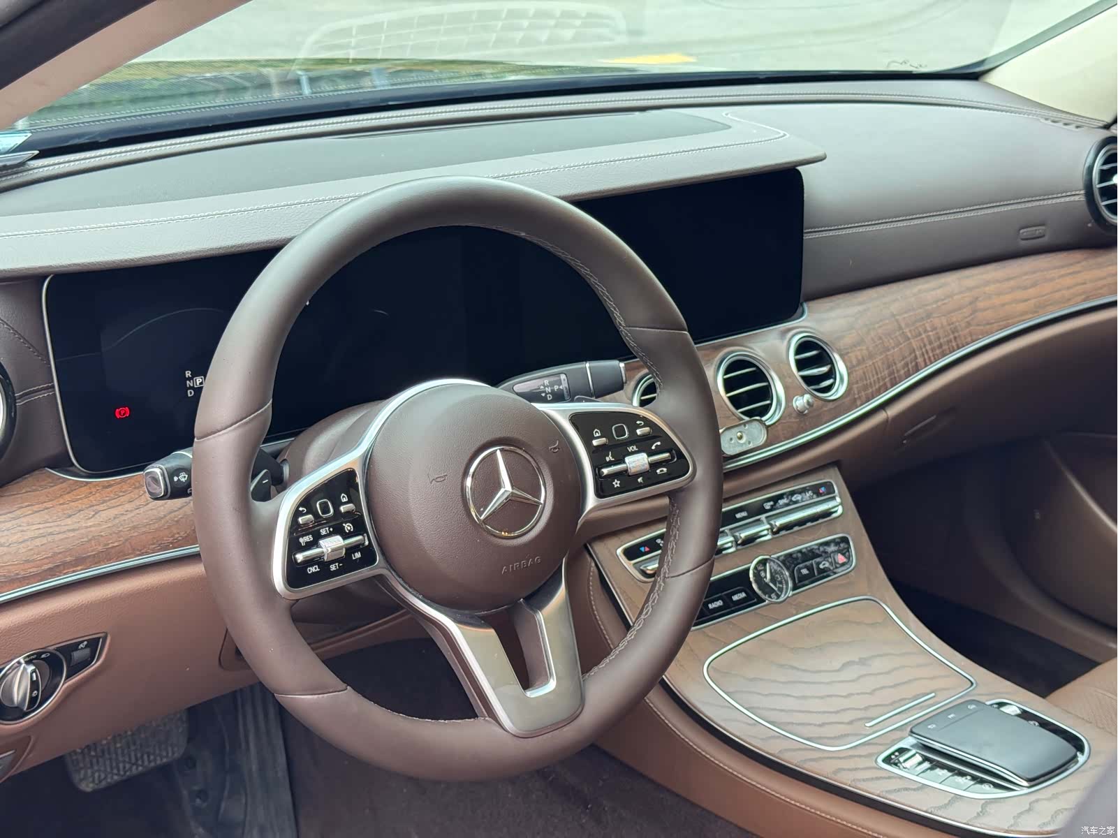 Mercedes-Benz E-Class, 2019 все фото
