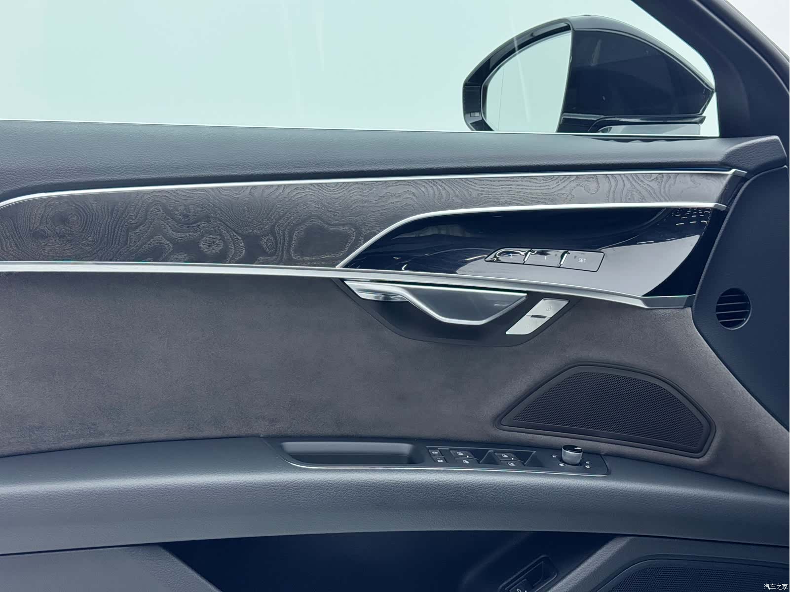Audi A8L, 2021 9