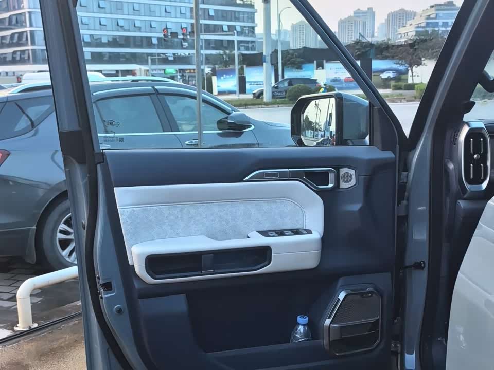 Jetour Jet Traveler C-DM