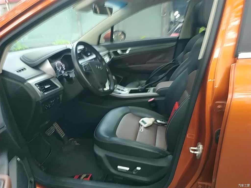 Geely Emgrand, 2018 15