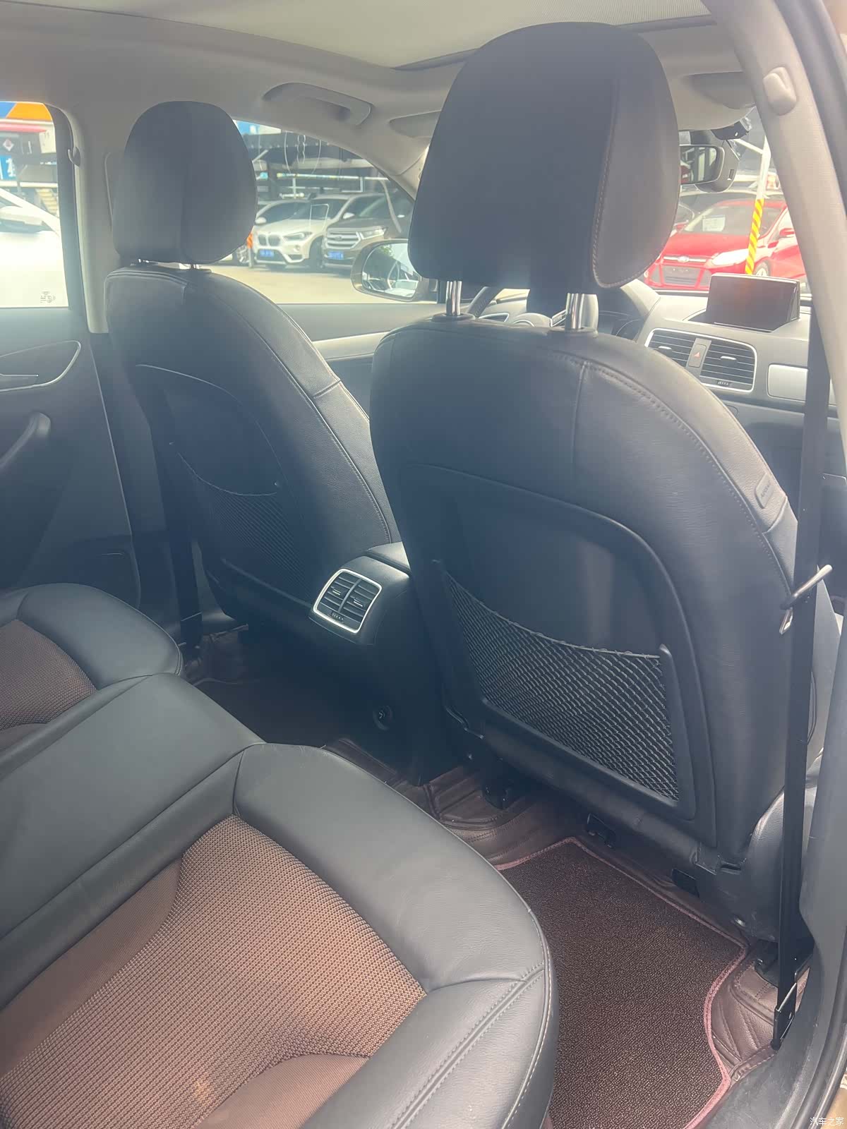 Audi Q3, 2019 10