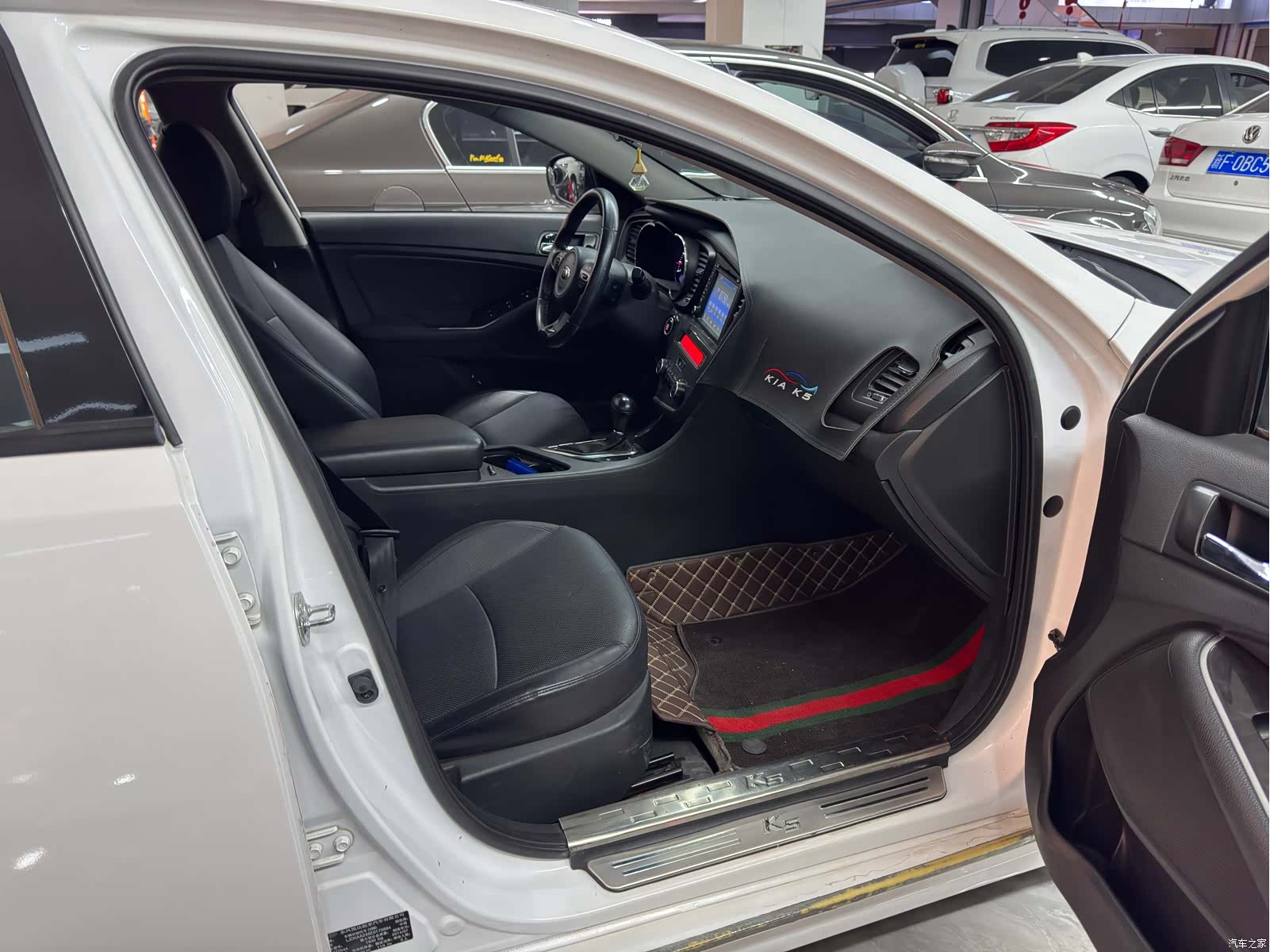 Kia K5, 2014 10