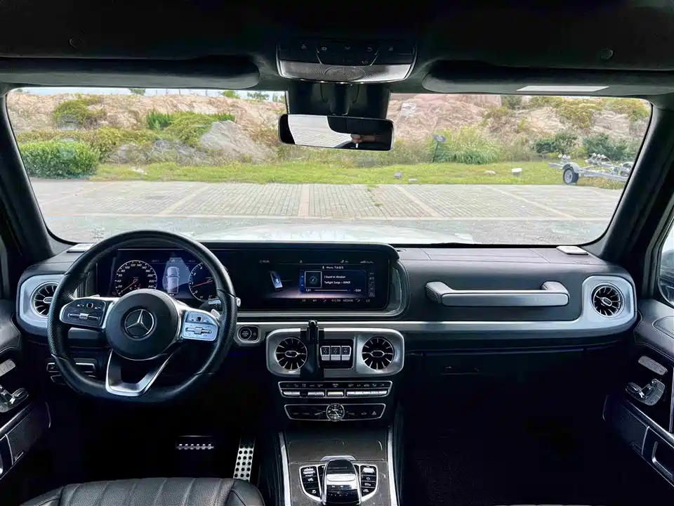 Mercedes-Benz G-class