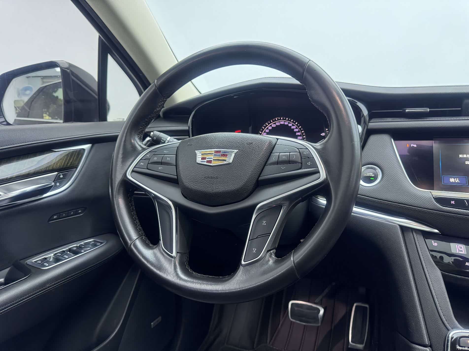 Cadillac XT5, 2016 7
