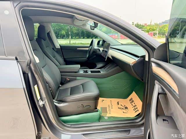 Tesla Model Y, 2021 21