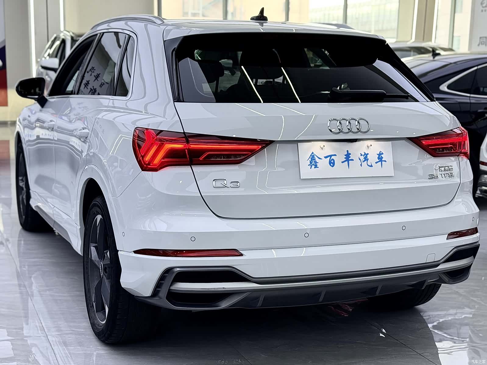 Audi Q3, 2021 8