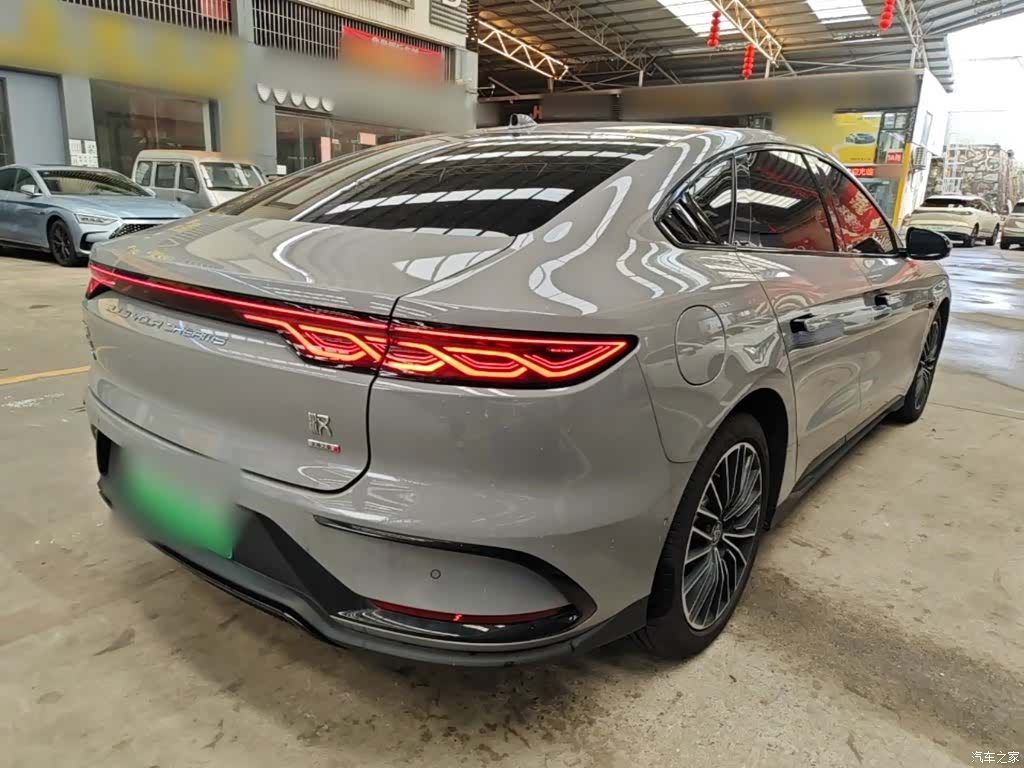 BYD Han, 2025 7