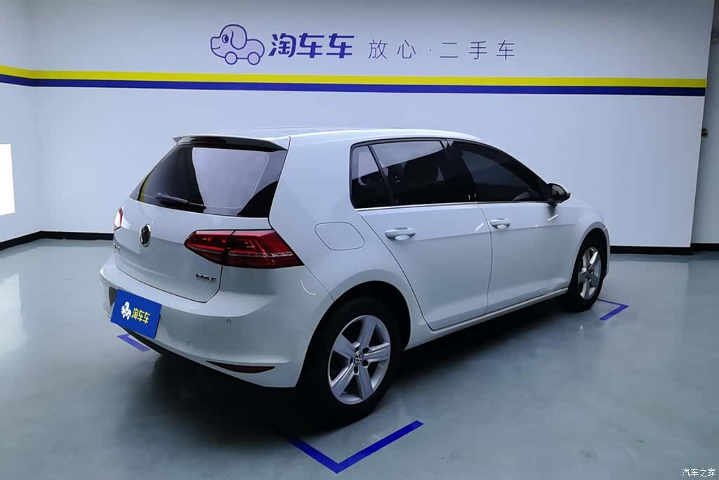 Volkswagen Golf, 2015 3