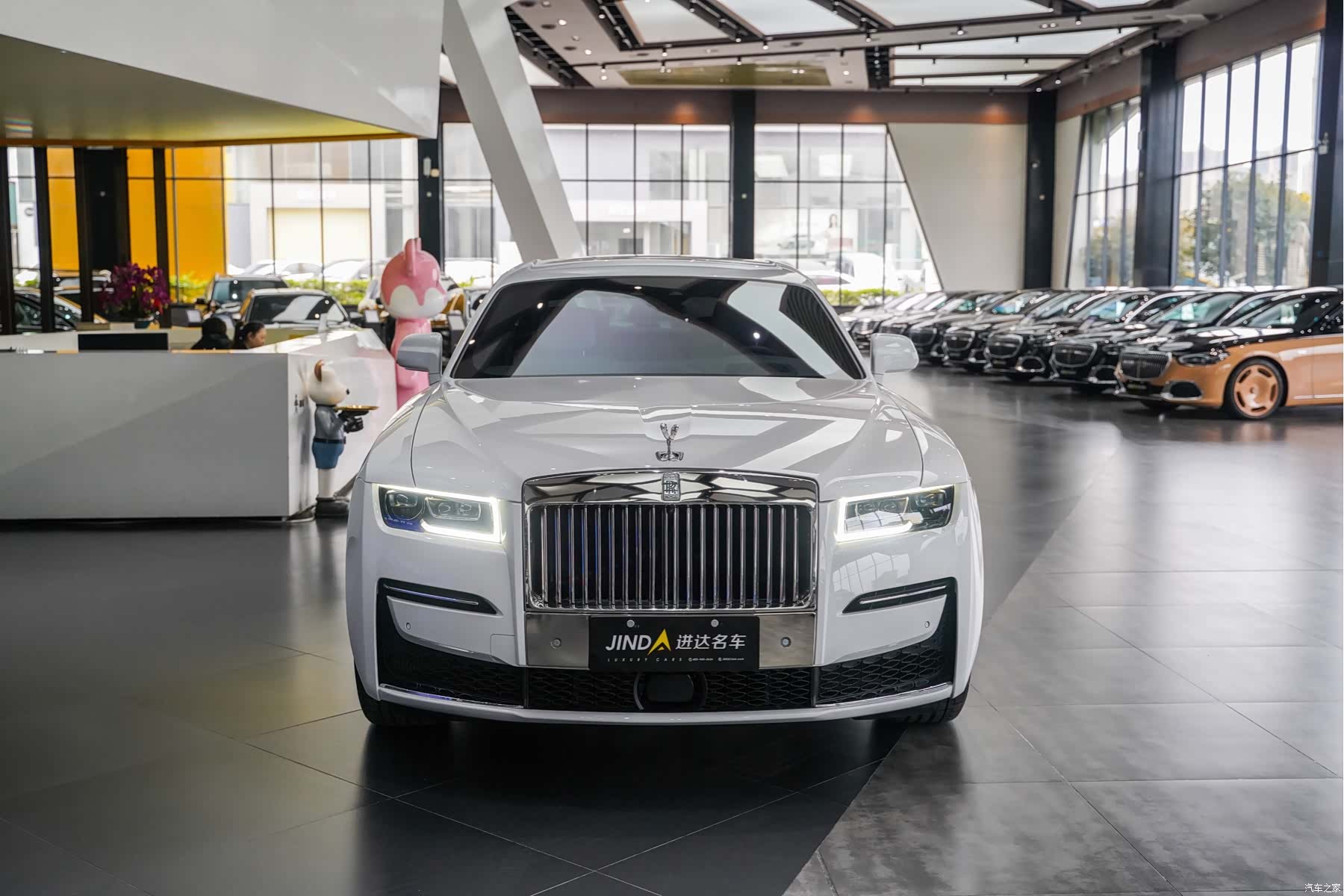 Rolls-Royce Ghost, 2025 7