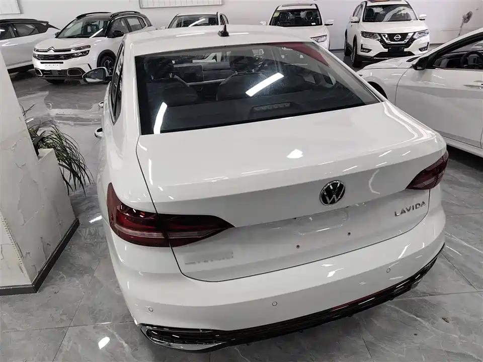 Volkswagen Lavida