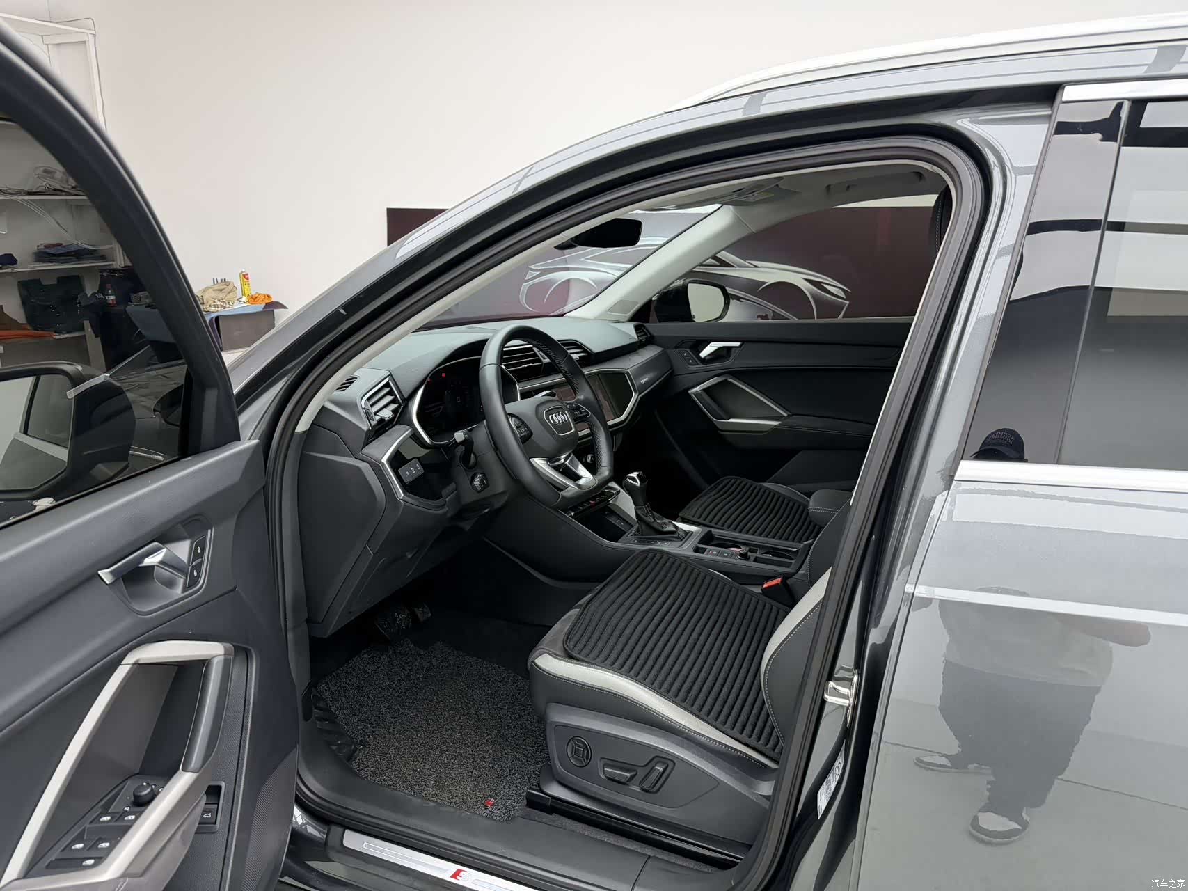 Audi Q3, 2023 7