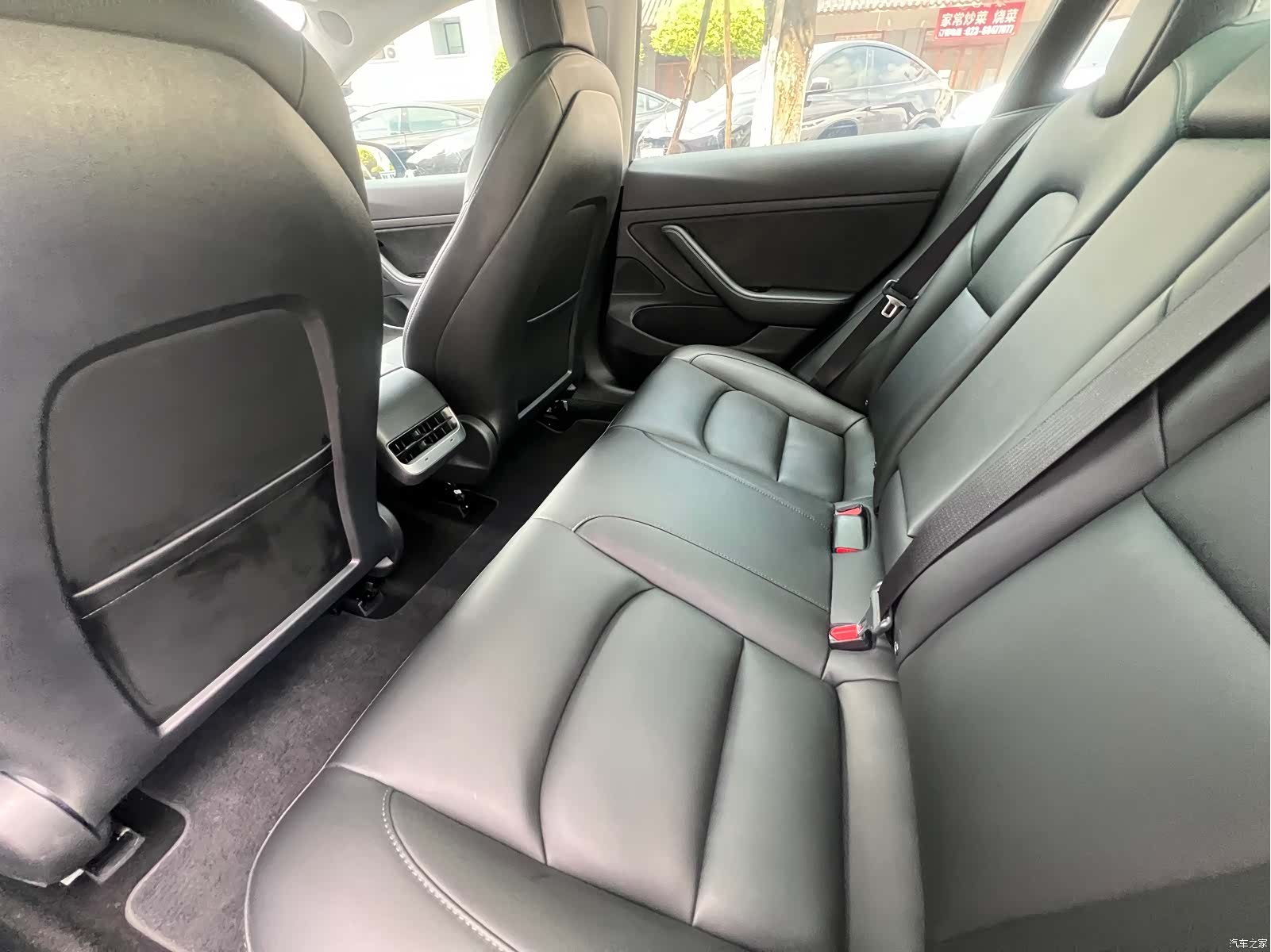 Tesla Model 3, 2020 все фото