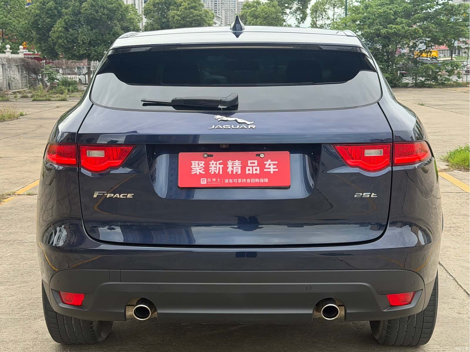 Jaguar F-PACE, 2018 все фото