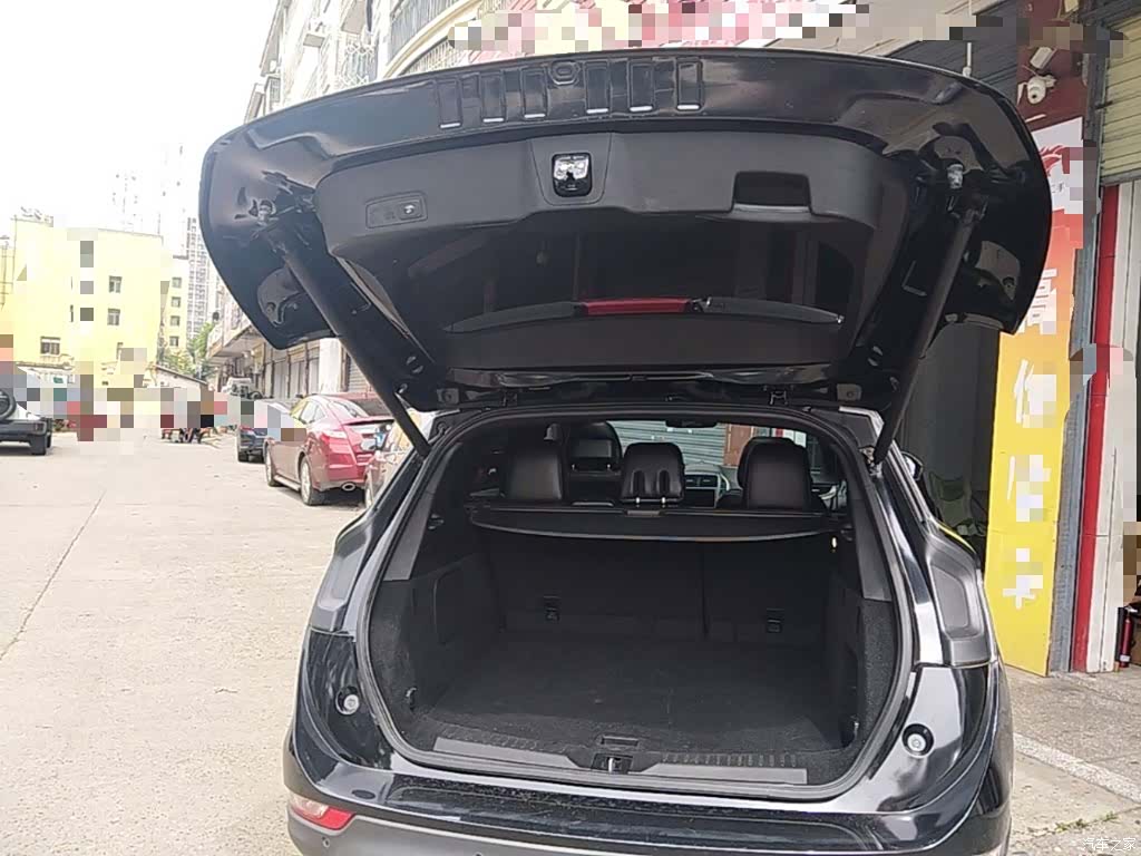 Lincoln MKC, 2018 15
