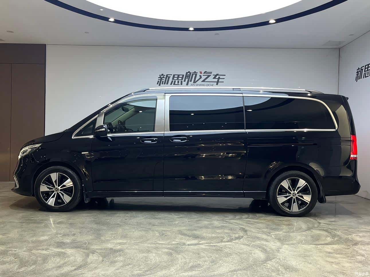 Mercedes-Benz V-Class, 2022 4