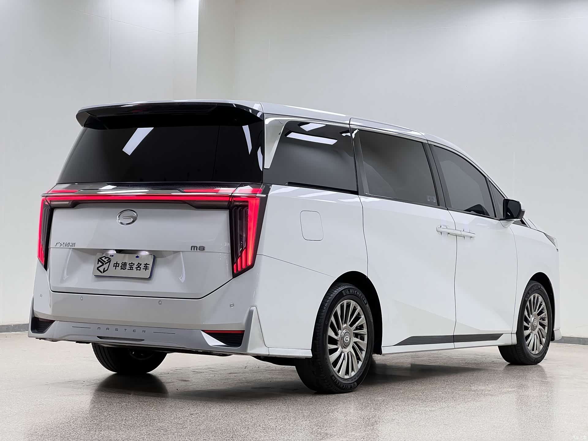 Trumpchi M8, 2023 4