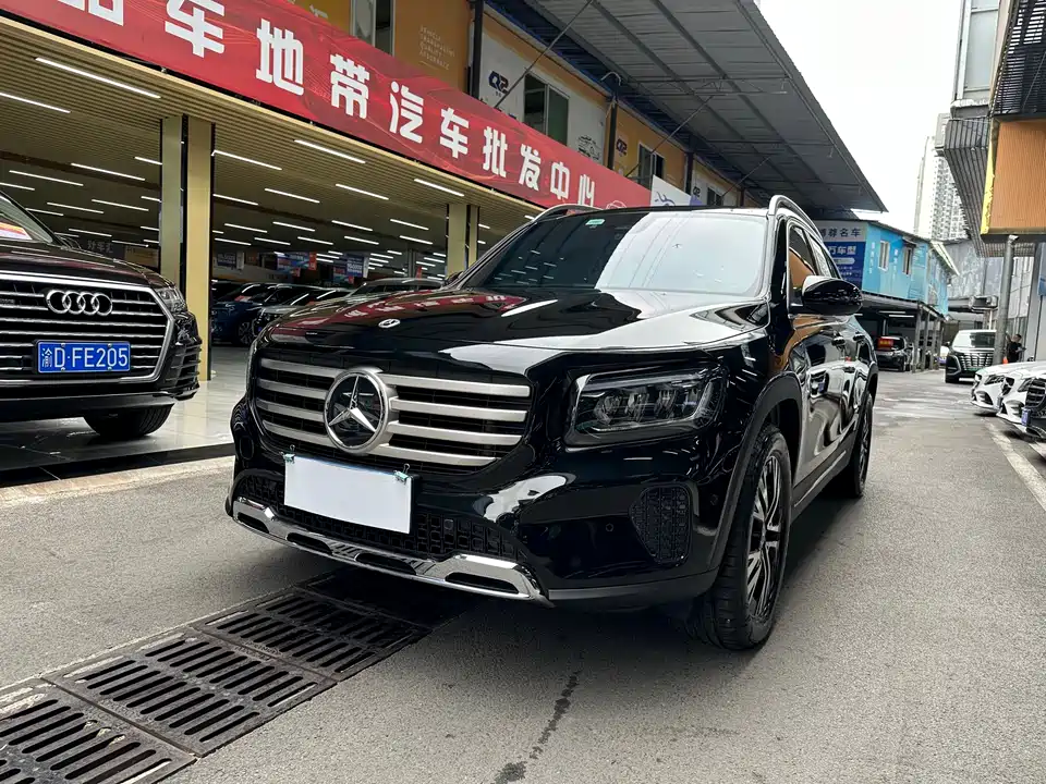 Mercedes-Benz GLB