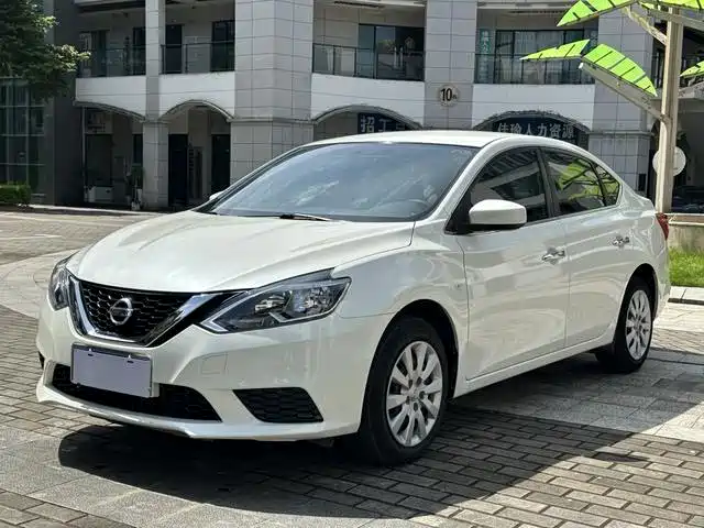 Nissan Xuan Yi