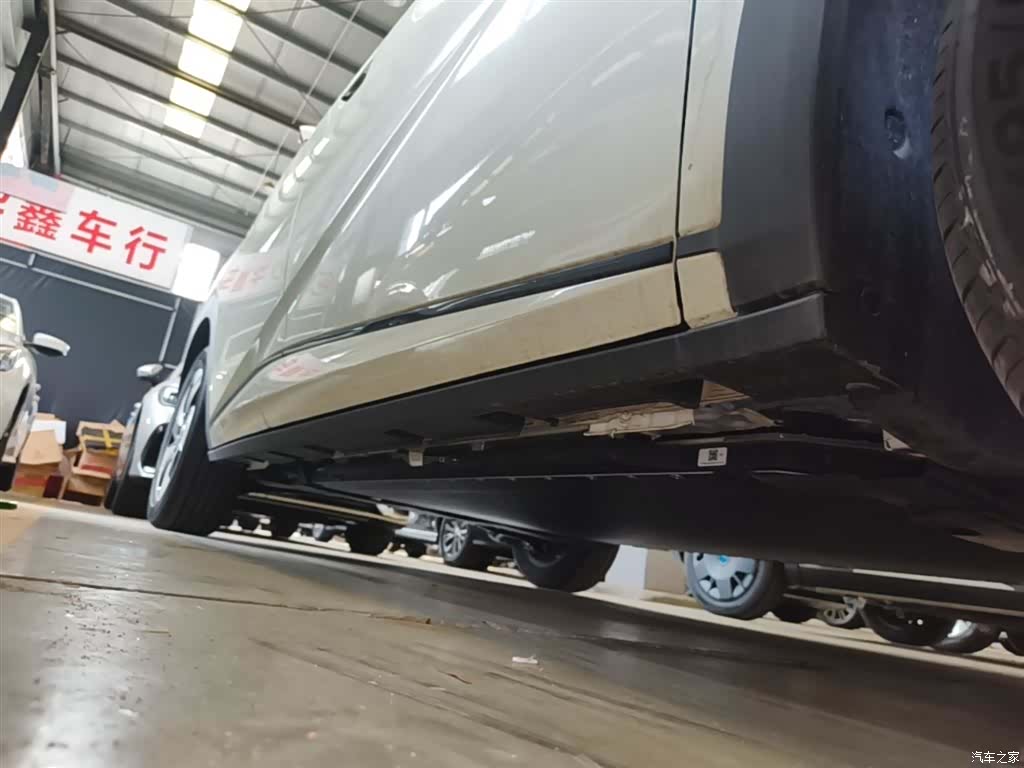 BYD Dolphin, 2026 21