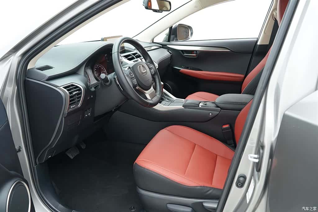 Lexus NX, 2020 все фото