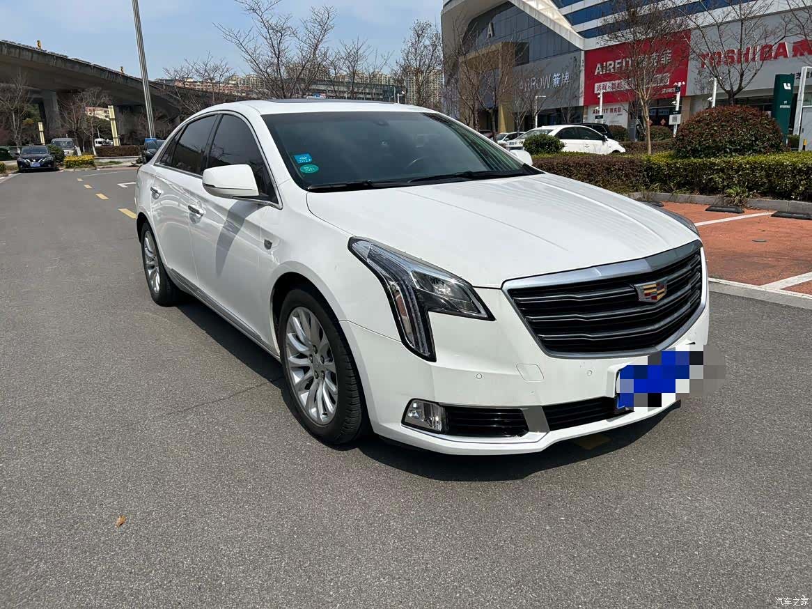 Cadillac XTS, 2018 3
