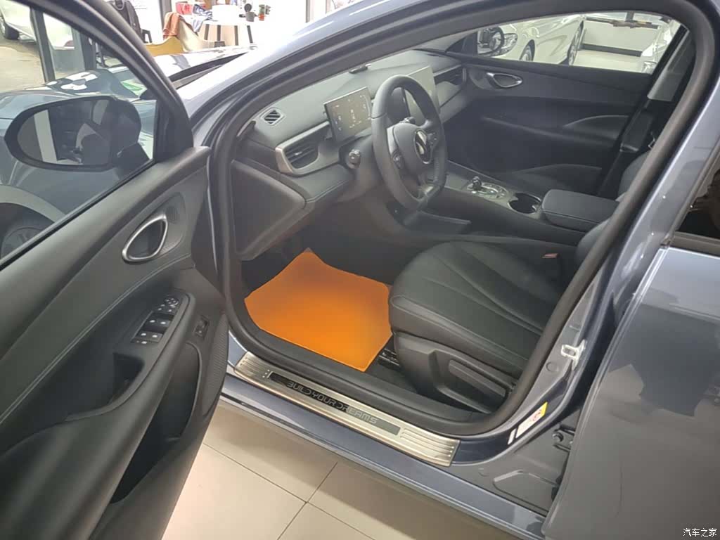 BYD Seal, 2025 16