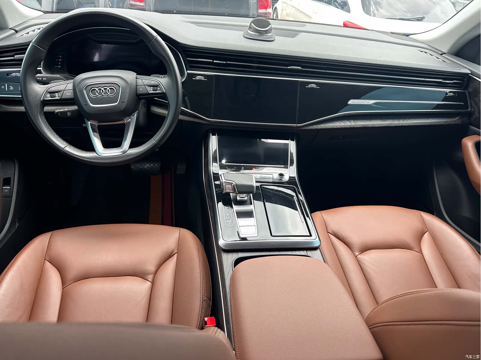 Audi Q8, 2021 10