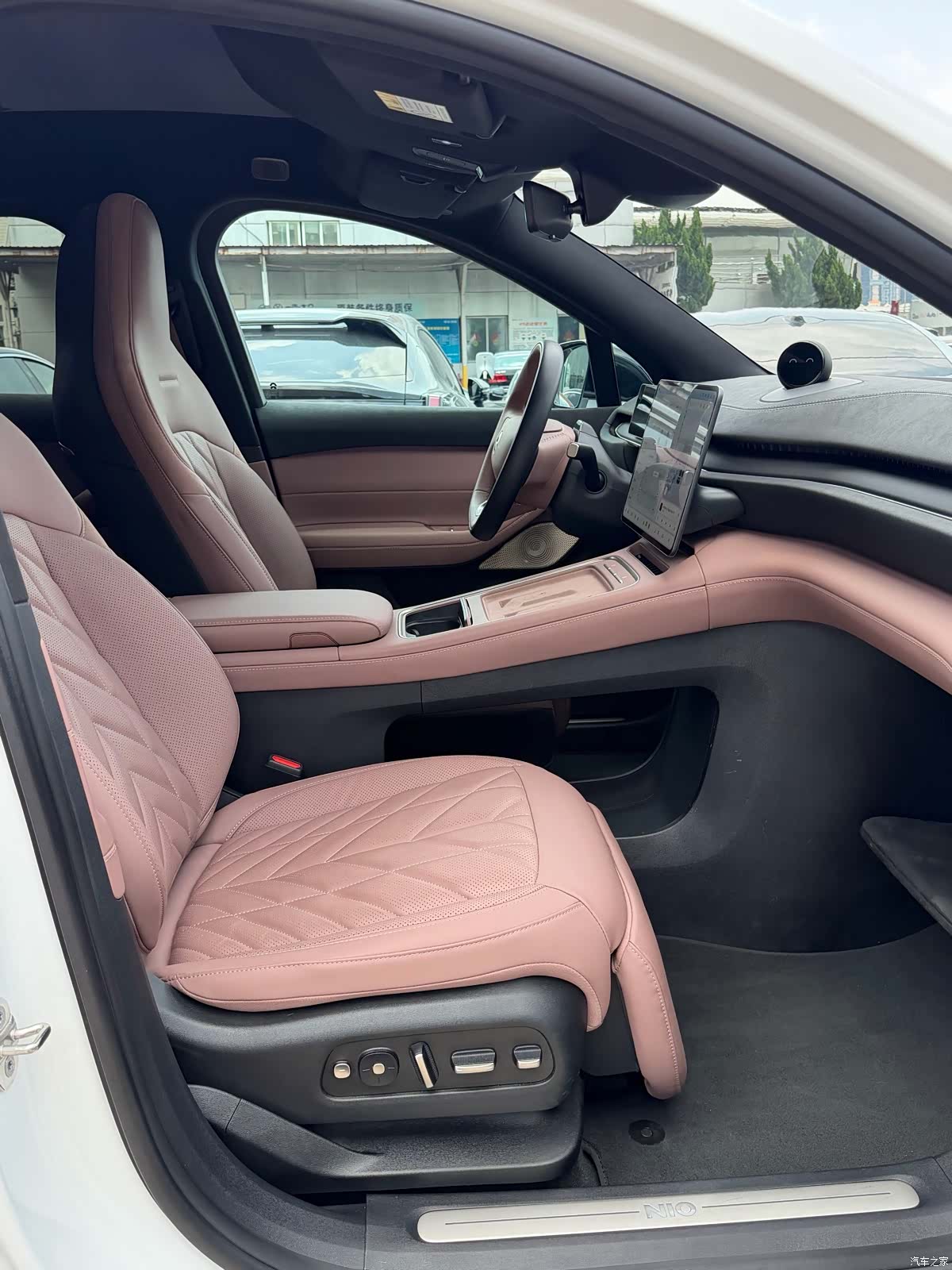 NIO EC6, 2025 13