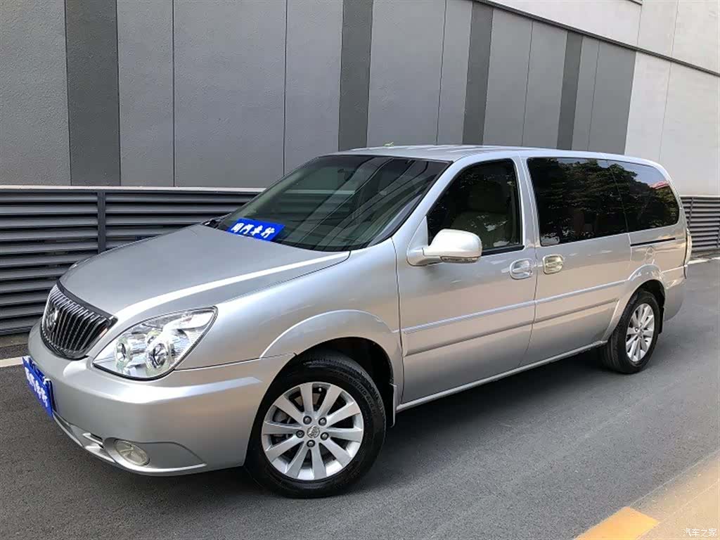 Buick GL8, 2014 1