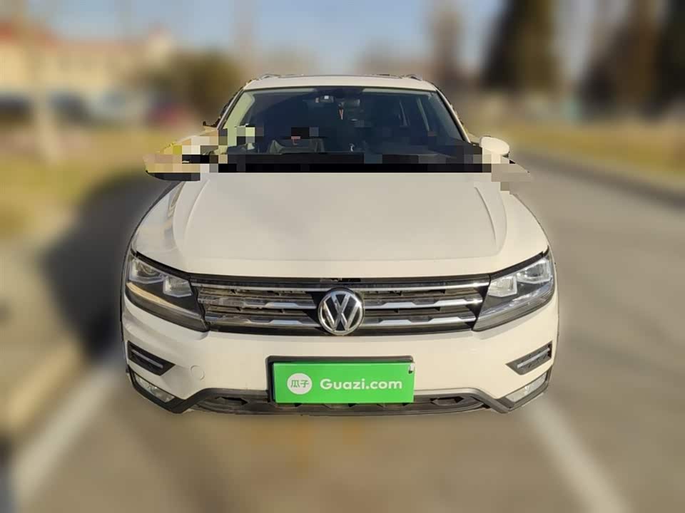 Volkswagen Tiguan L