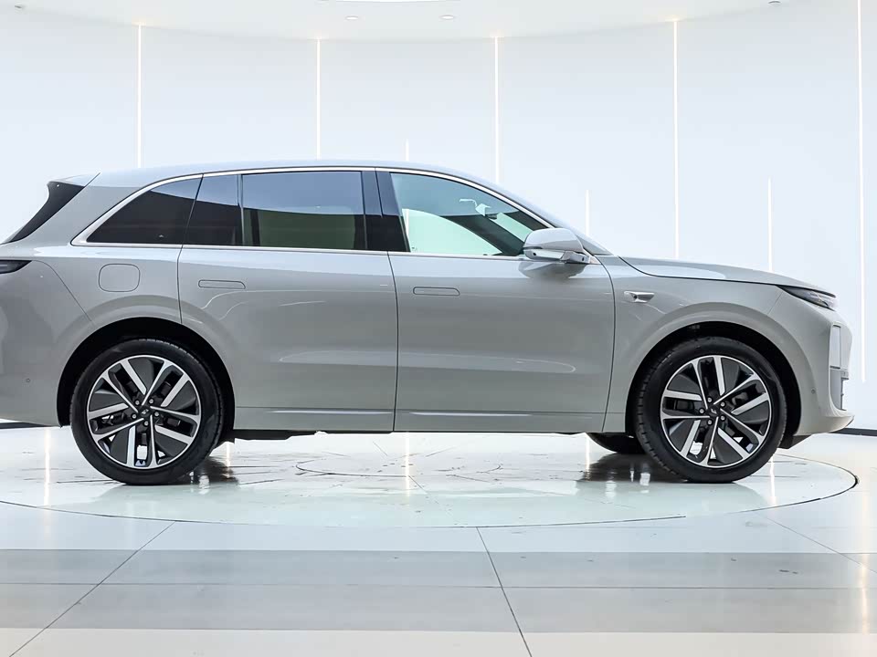 Li Auto Ideal L6
