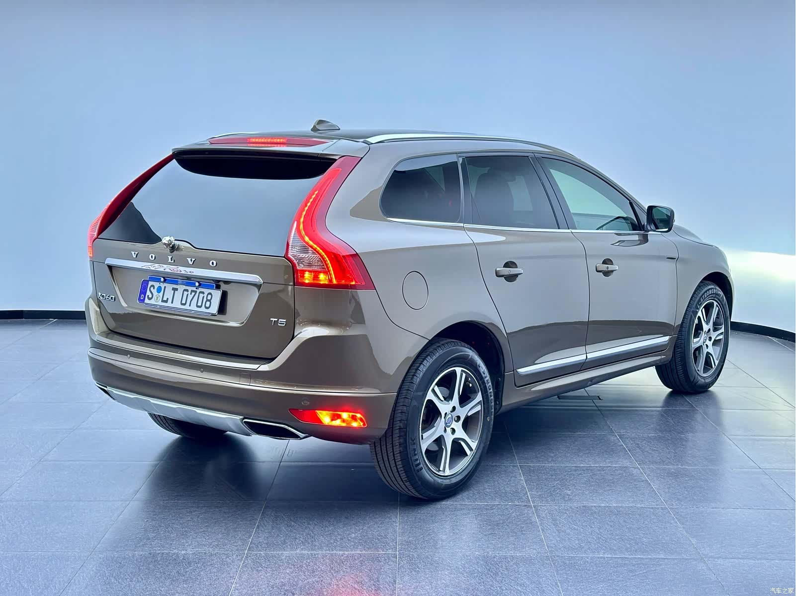 Volvo XC60, 2013 16