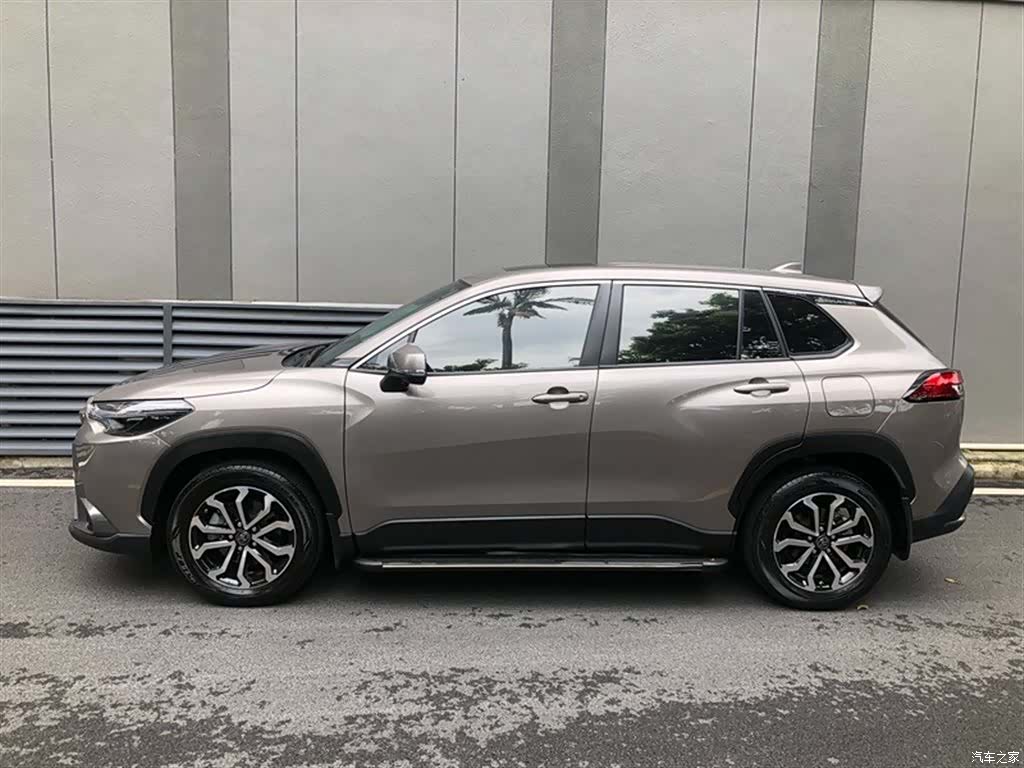 Toyota Frontlander, 2022 12