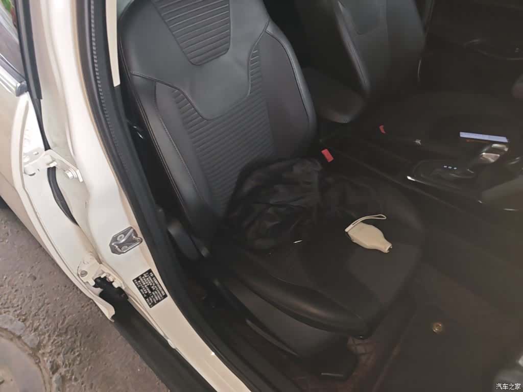 Ford Focus, 2016 25