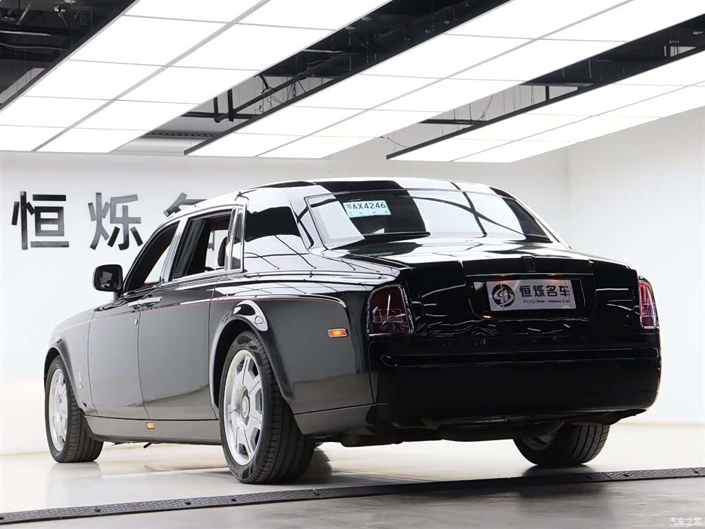 Rolls-Royce Phantom, 2013 16
