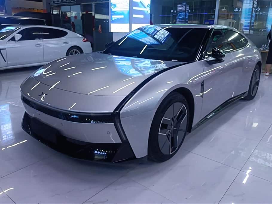 XPENG P7
