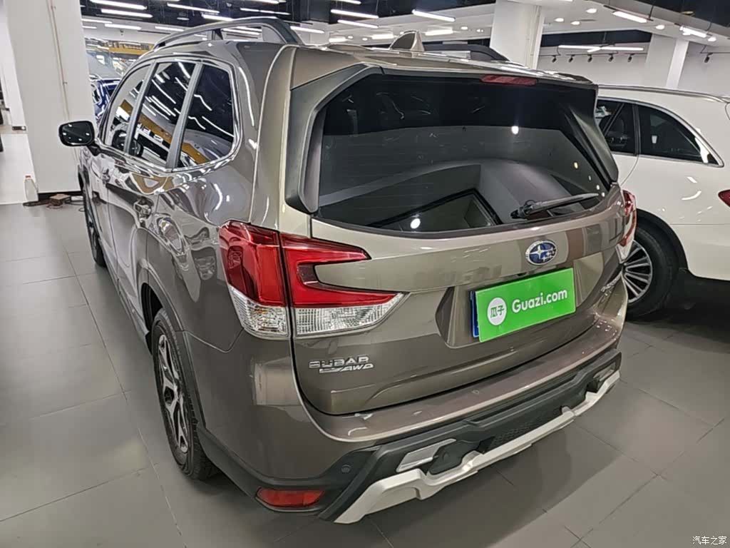 Subaru Forester, 2021 все фото