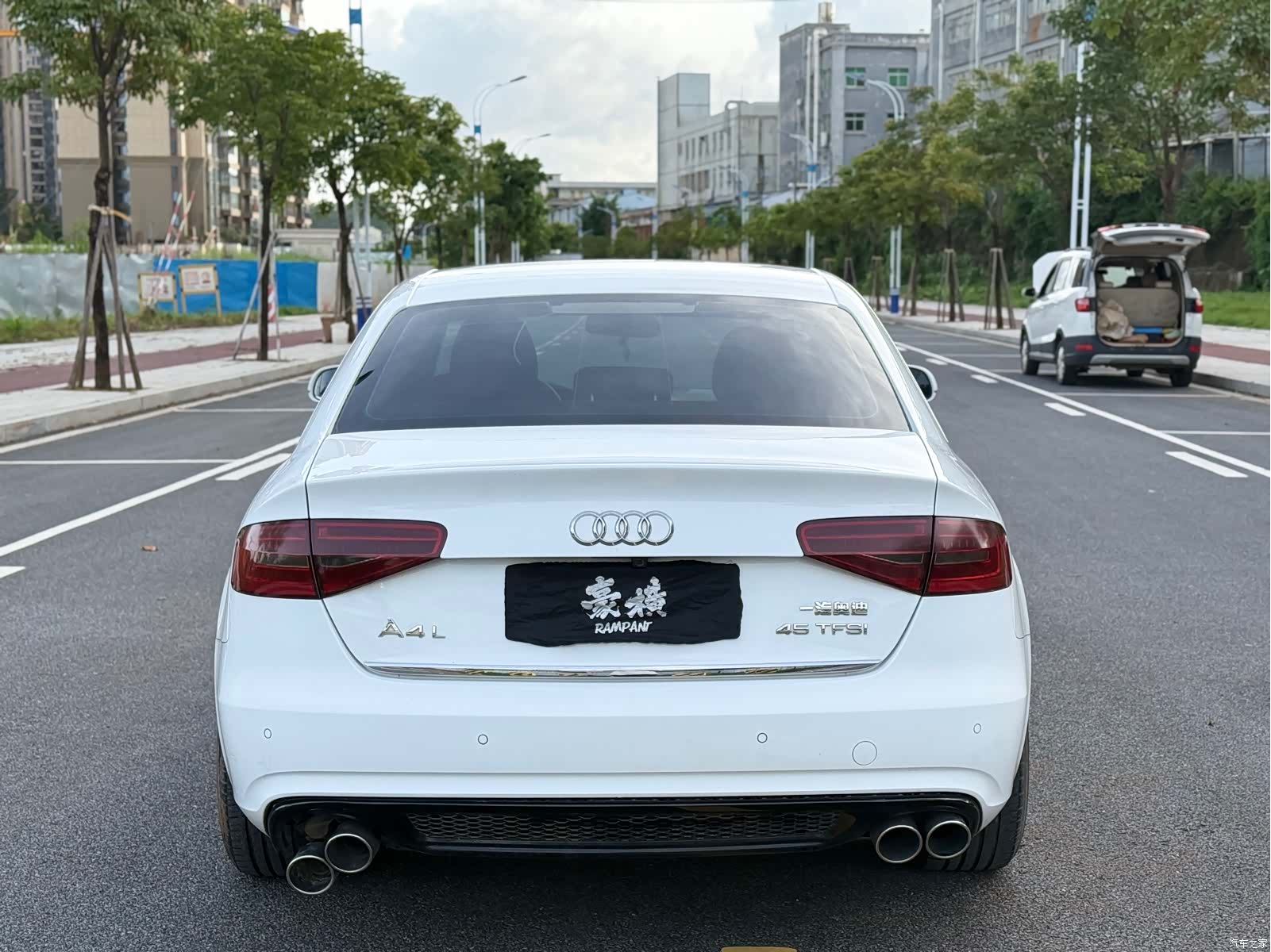 Audi A4L, 2015 все фото