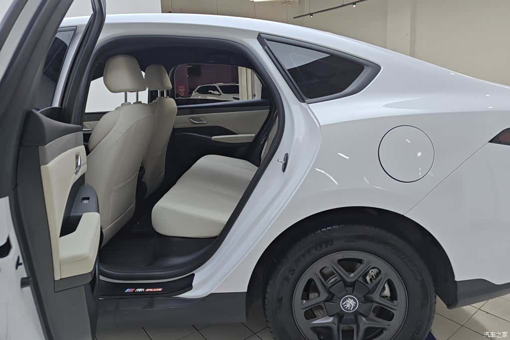 BYD Qin, 2025 11