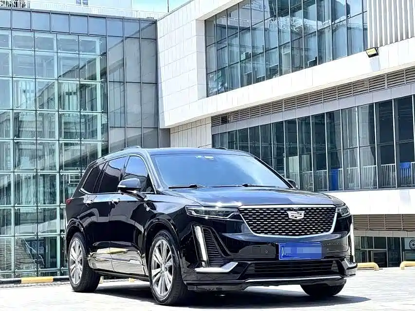 Cadillac XT6