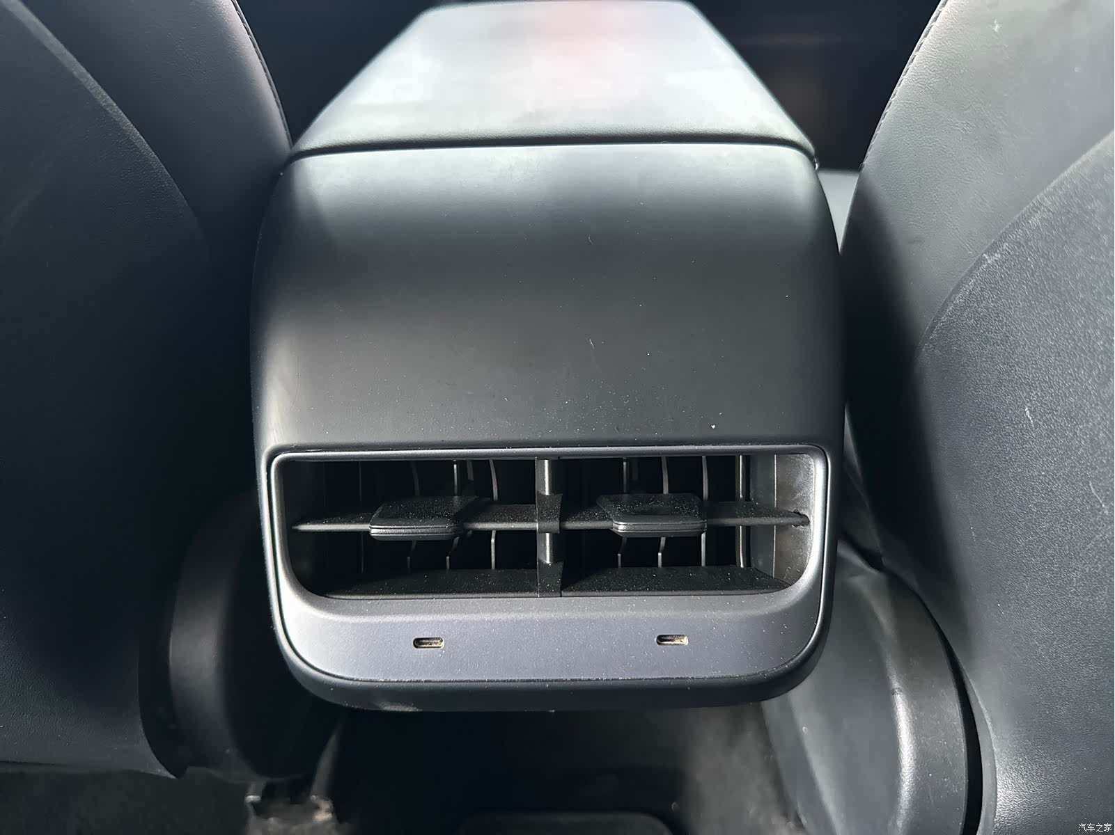 Tesla Model Y, 2021 18