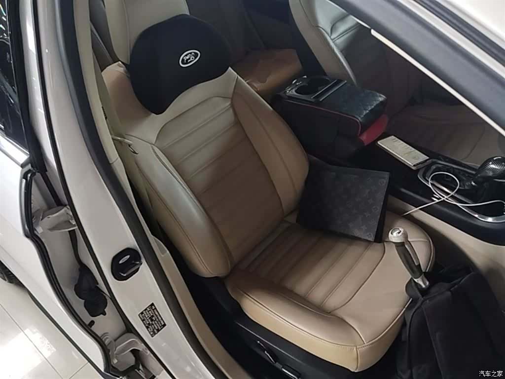 Ford Edge, 2015 25
