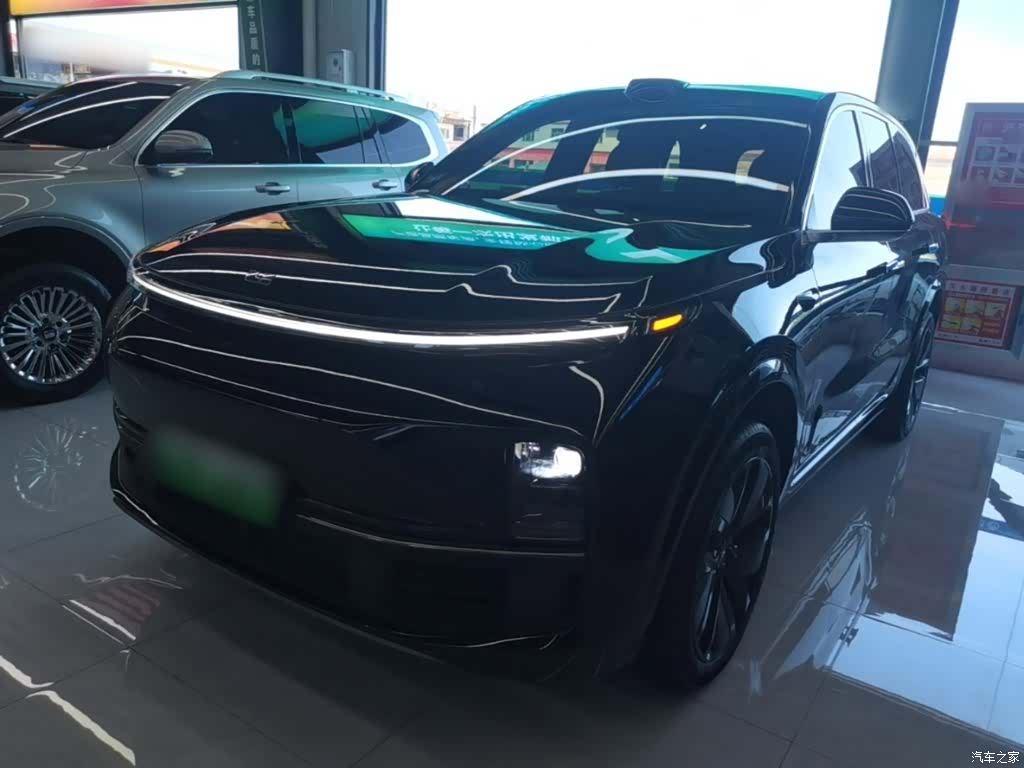 Li Auto L8, 2025 2