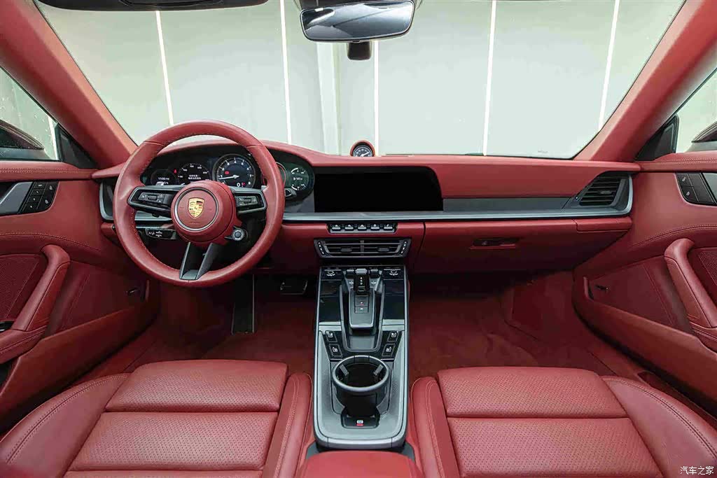 Porsche 911, 2024 13