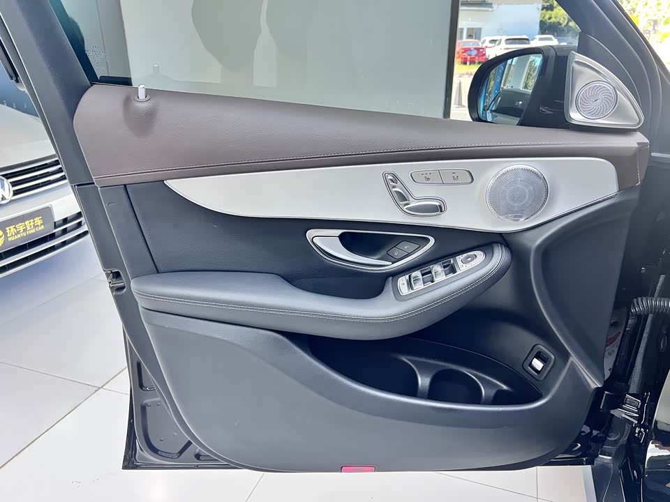 Mercedes-Benz GLC Mercedes-Benz GLC