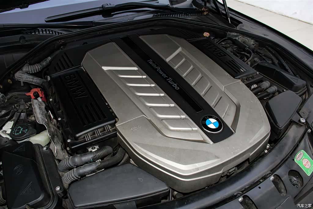 BMW 7 Series, 2013 29