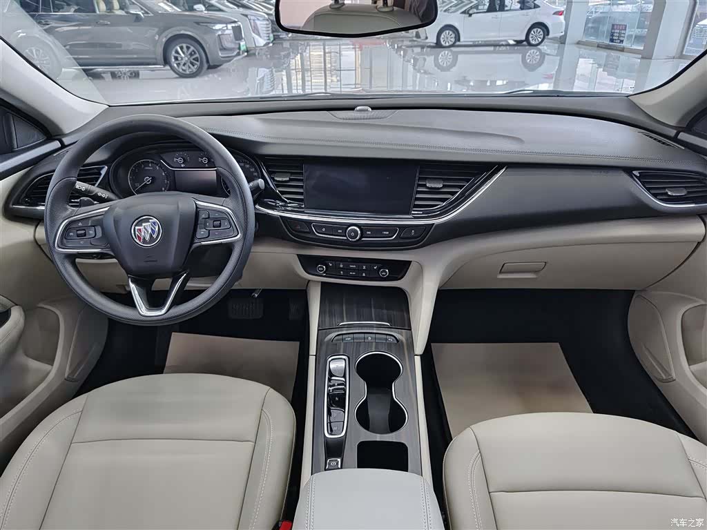 Buick Regal, 2022 10